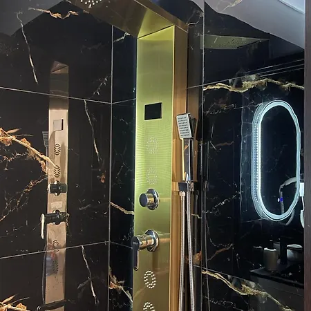 Mara 2 Complex Turistic Apolonia Pe Faleza 아파트