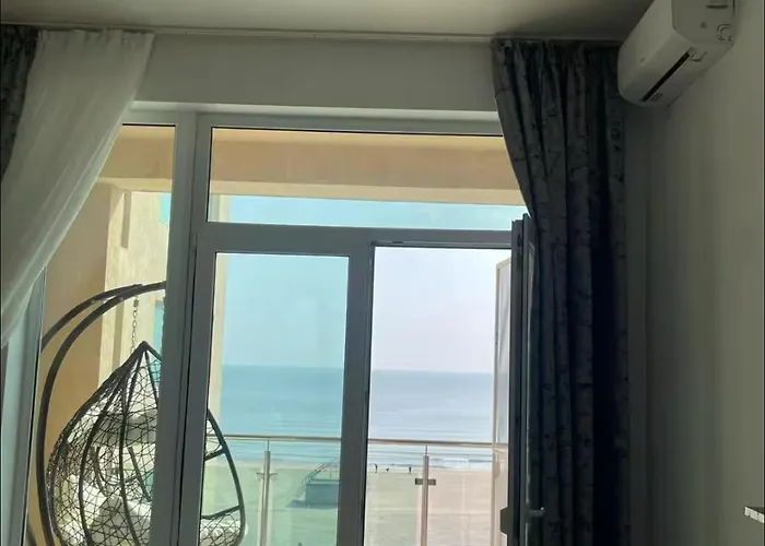 Mara 2 Complex Turistic Apolonia Pe Faleza * エフォリエ・ノルド